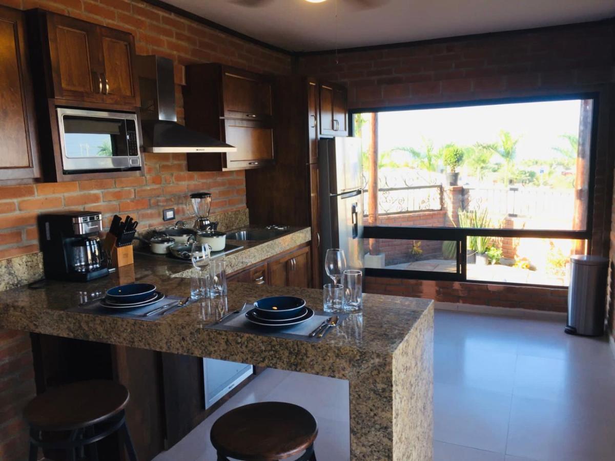 El Sargento Ventana Blue Hotel מראה חיצוני תמונה